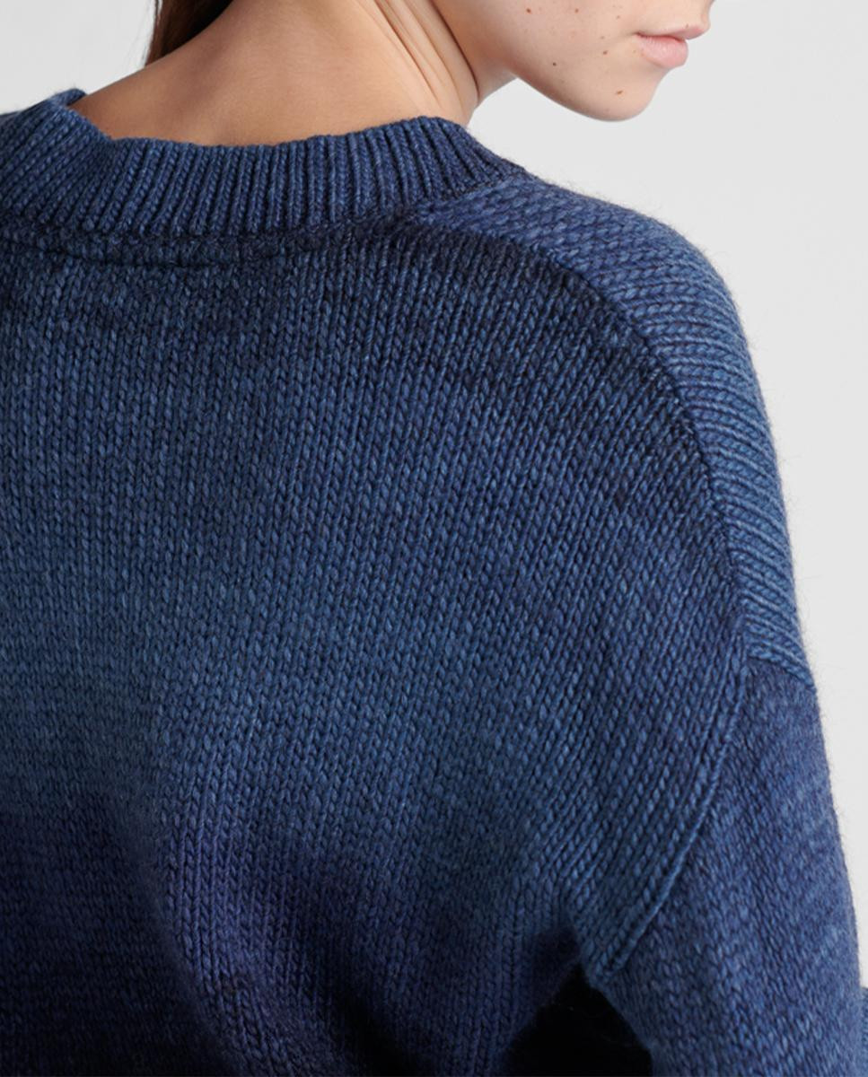Pullover in gradient yarn