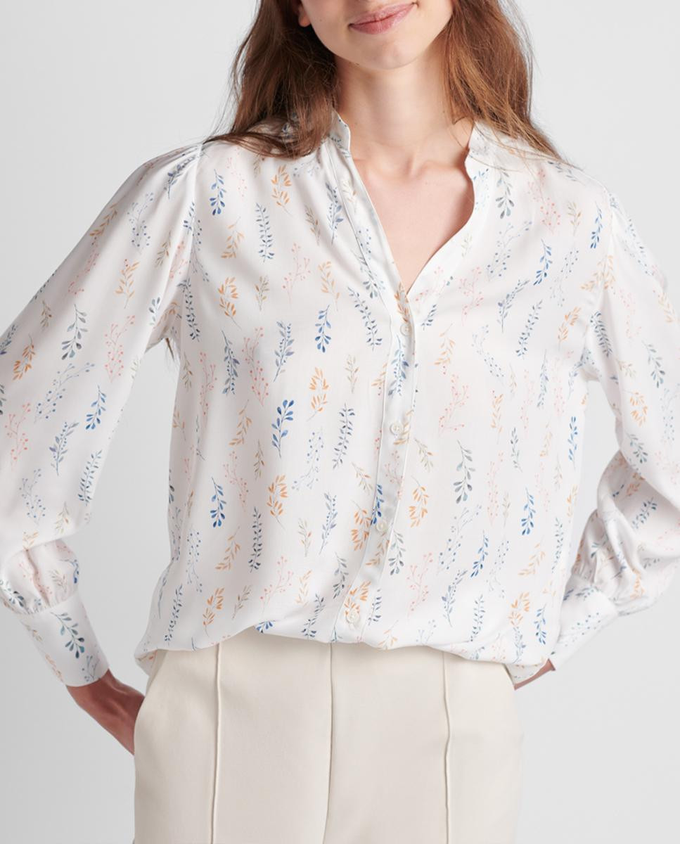 Blouse in flower-print fabric