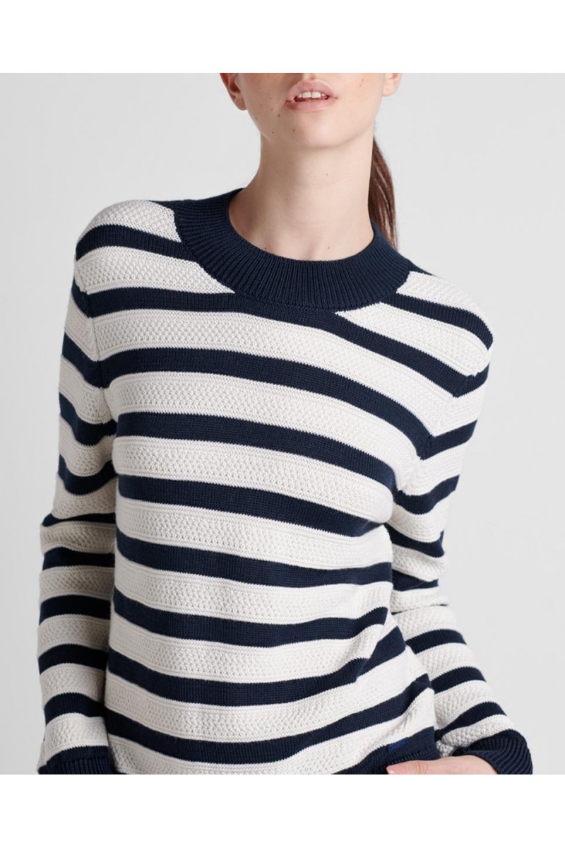 Striped sweater with rice...
