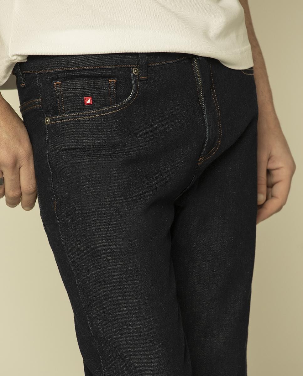 Essential Regular Fit Jeans