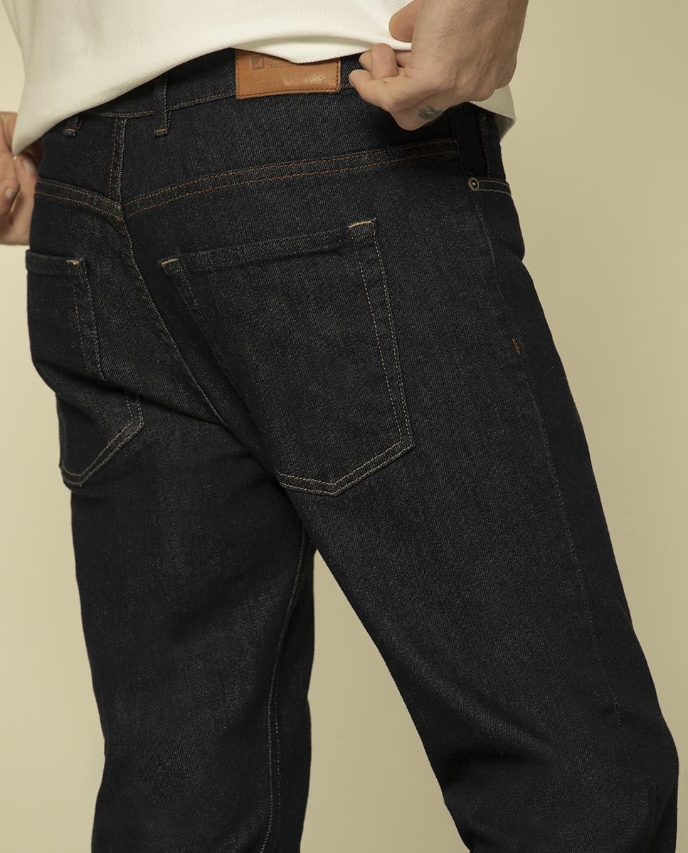 Essential Regular Fit Jeans