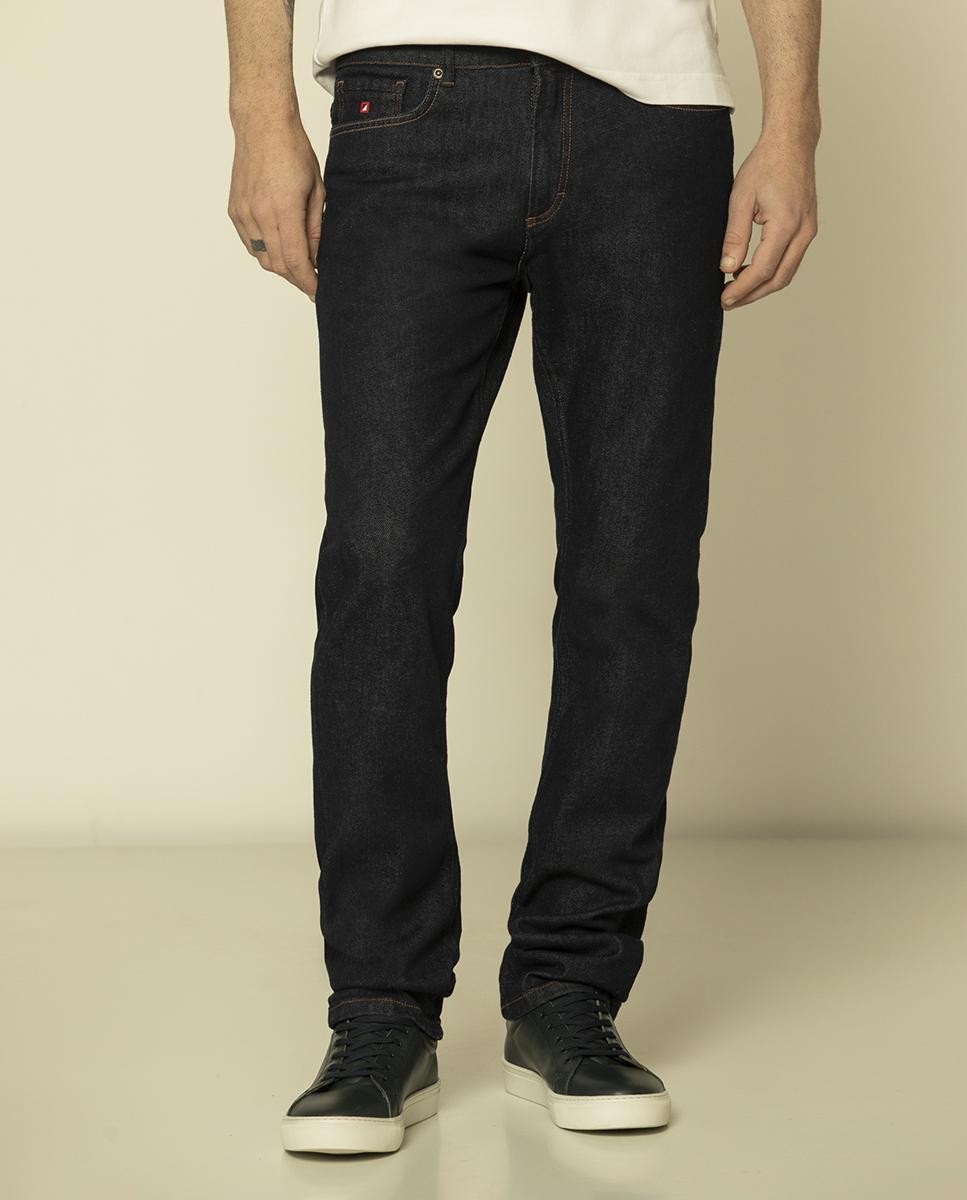Essential Regular Fit Jeans