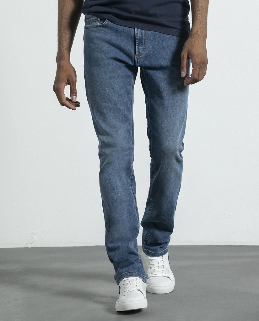 Calças Jeans Essential - Regular