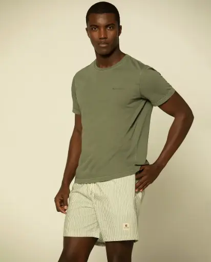 T-Shirt Jersey Fade Out C/ Bordado - Regular